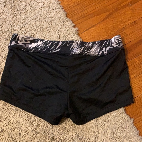 Nike swim shorts L - Picture 4 of 4